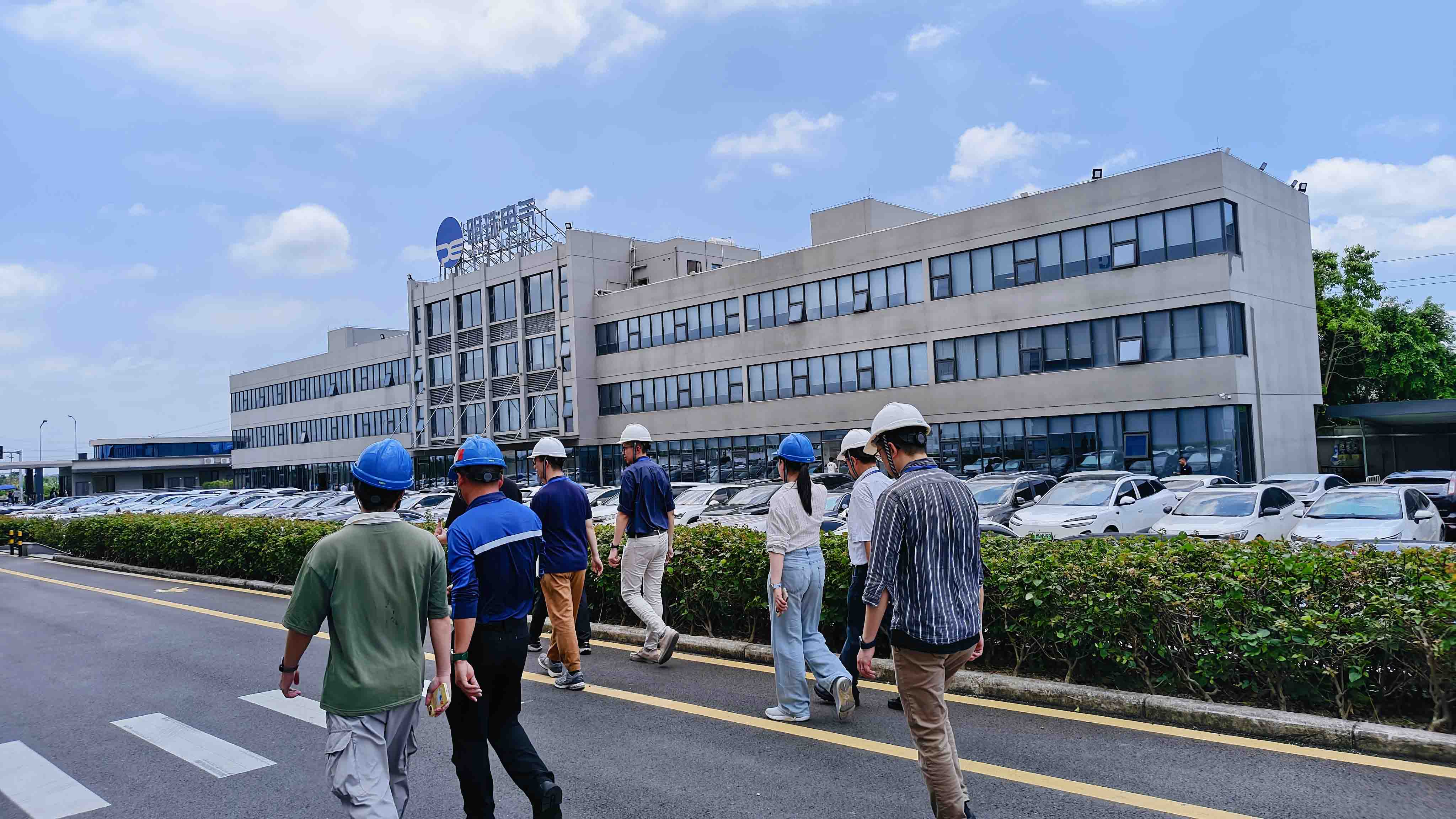 MTR HK Corporation Visita-2.jpg