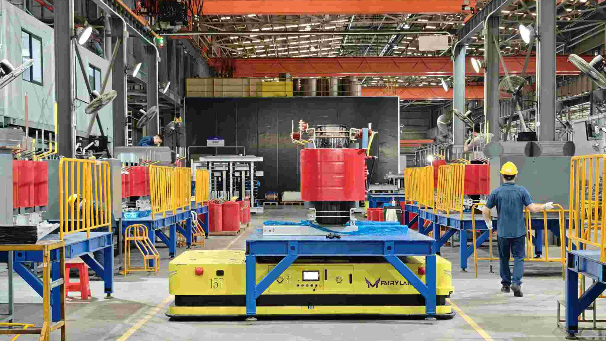Equipos en el taller de producci&oacute;n de Pearl Electrics.